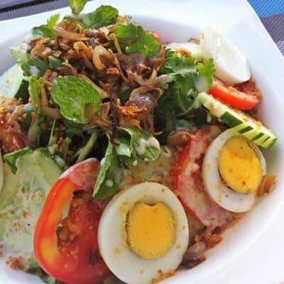 Easy Luang Prabang Salad Recipe